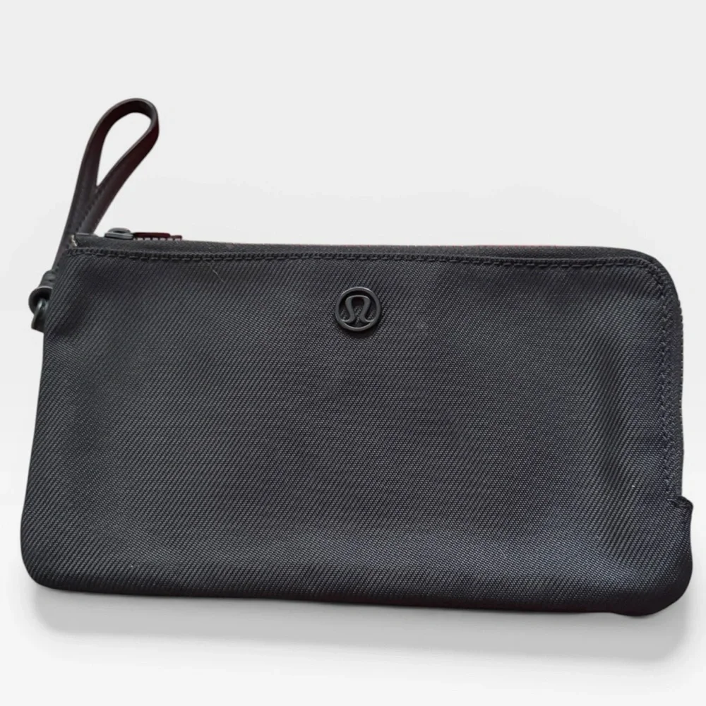 lululemon athletica Black double up‎ Wristlet Pouch - Sleek Everyday Carry